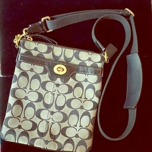 COACH  crossbody bag. Original “C”